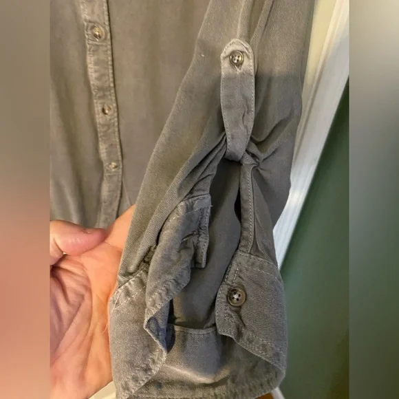 Cato Gray Button-Up long sleeve Shirt 100% rayon size XL 18 - Picture 5 of 7